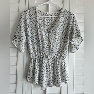 SIENNA SKY Floral Button Down V-Neck Short Sleeve Elastic Waist Size Small